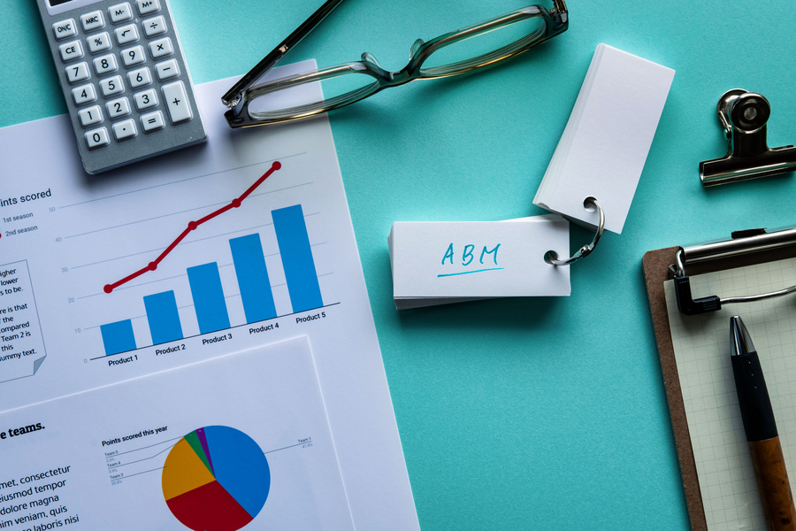 ABMとは？アカウントベースドマーケティングで実現する効率的な営業戦略