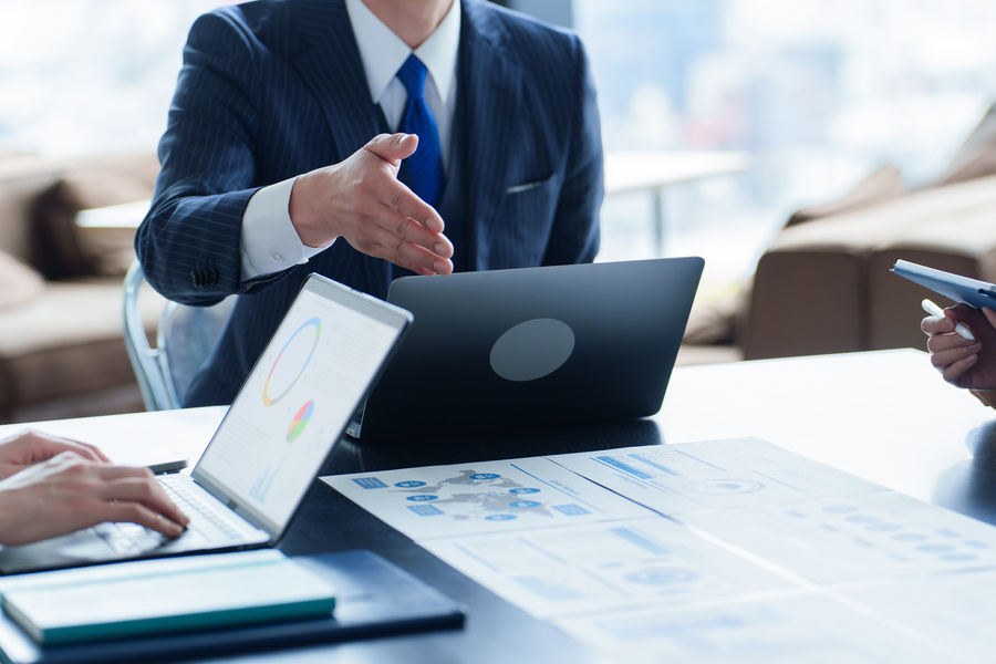 営業代行とは？導入メリットと選び方のポイントを解説